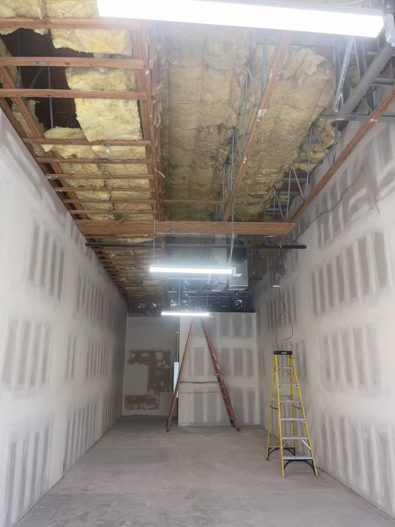 commercial-cell-store remodel gallery image 4